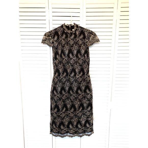 Alice + Olivia Marya Dress Ladies Pre-Loved Black Metallic Dress Size 6 - Picture 11 of 11